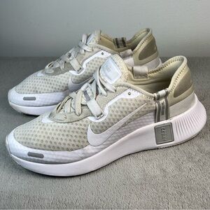 Nike Reposto White Running Shoes Athletic Sneakers womens size8.          ordrA6